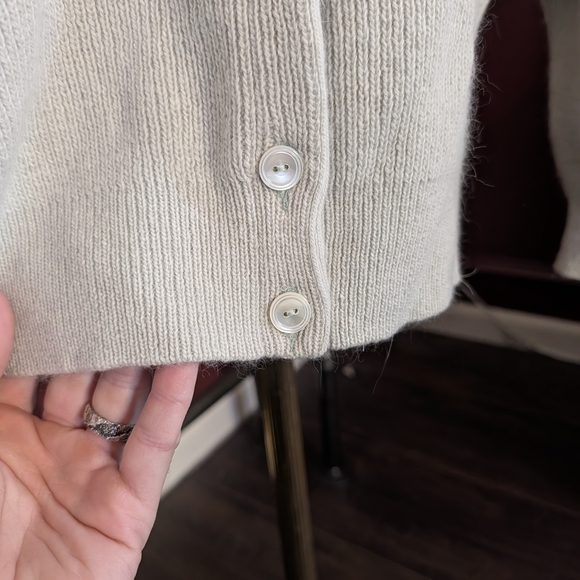 Les Copains Vintage Angora Wool Light Green Knit Cardigan Sweater Italy Sz 2/M - Picture 5 of 13